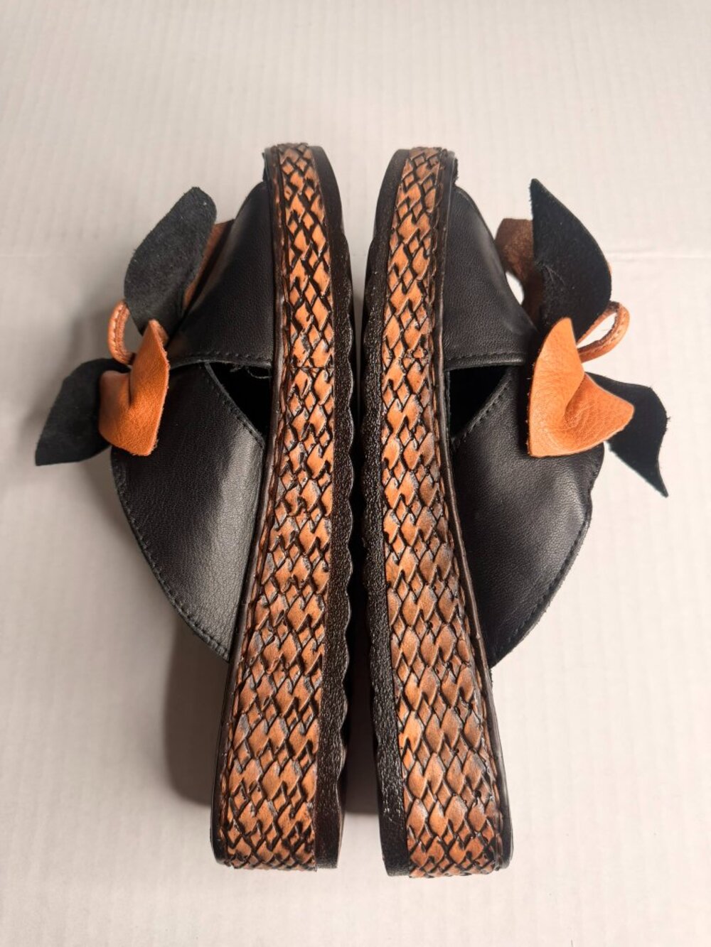 Spring Step Hilary Leather Flower Slide Sandals Black EU38 US 7.5-8 - Picture 6 of 9